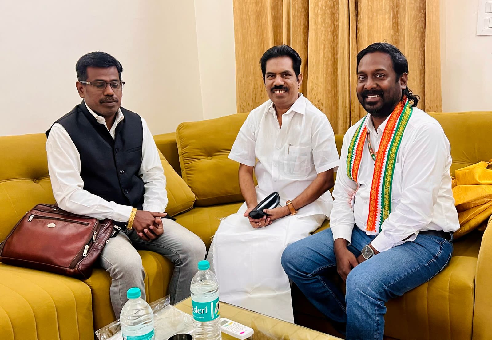உலக தமிழ் மற்றும் பண்பாட்டு கலைக்கூடம்